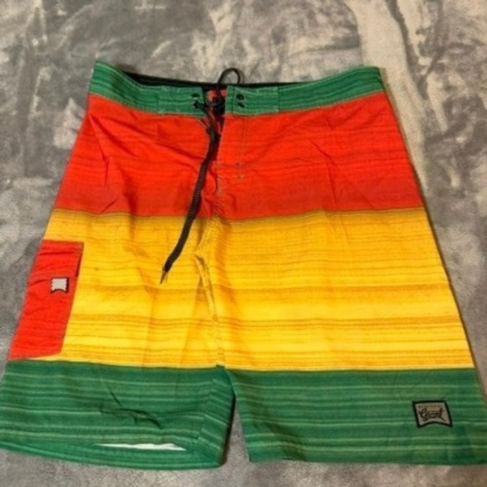 Beautiful Giant Board Shorts Mens 34 Rasta Red Yellow Green Ergo Flex Striped